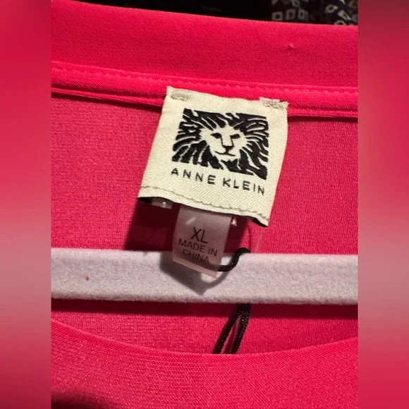 Anne Klein Pink Blouse Pleated Ruffle Short Sleeve Classic Top Size XL NEW NWT - Picture 6 of 6